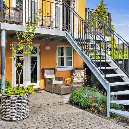 Hotel Pa Torvet Ærøskøbing Exteriör bild