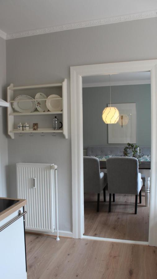 Hotel Pa Torvet Ærøskøbing Exteriör bild