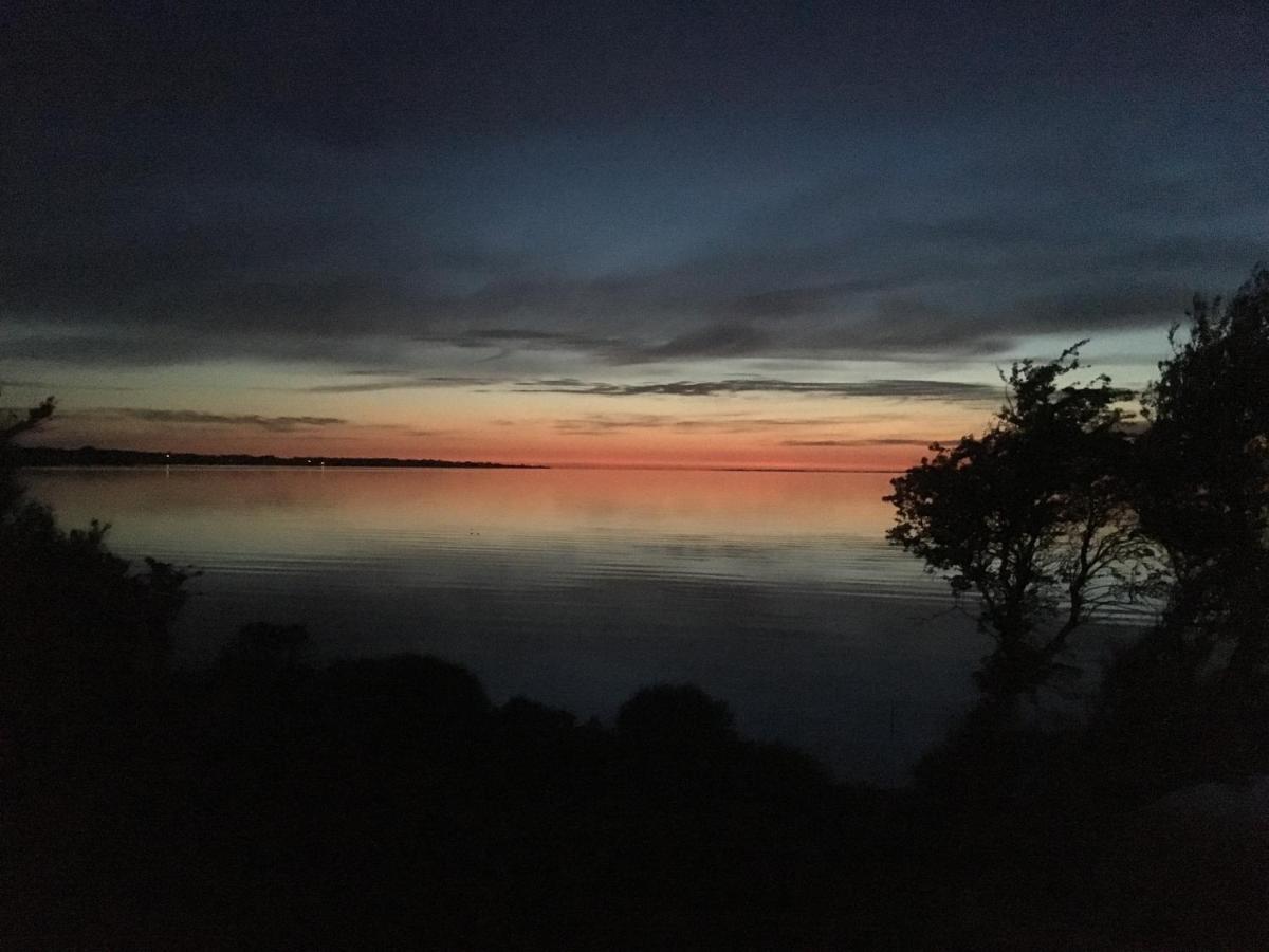 Hotel Pa Torvet Ærøskøbing Exteriör bild